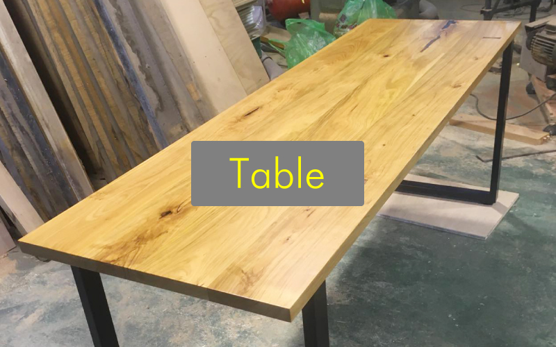 音雨音木工所施工事例テーブル